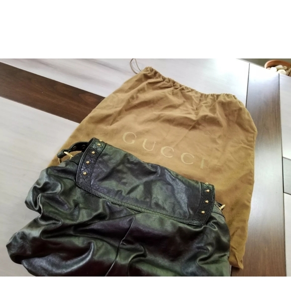 ☆AUTHENTIC NEW GUCCI IRINA BABOUSKA HOBO CLASSIC BLACK LEATHER STUDS GOLD TONE☆ - Picture 6 of 8